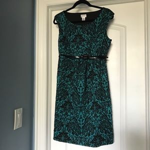 Motherhood Maternity Cocktail Dress - Medium 🛍